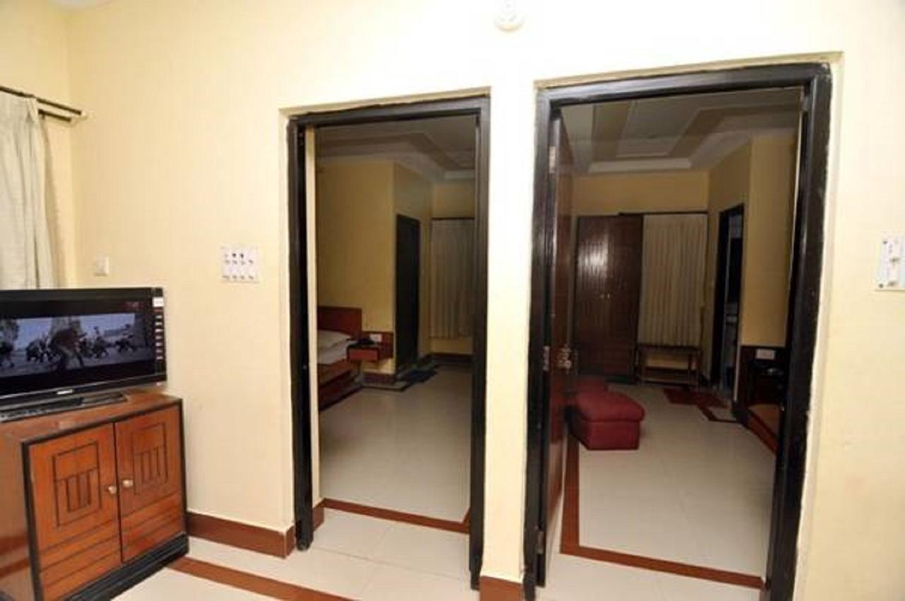 Hotel Dolphin Digha  Bagian luar foto